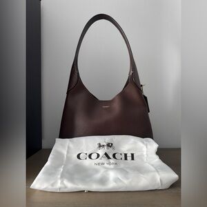 Coach Brooklyn 28 in Maple